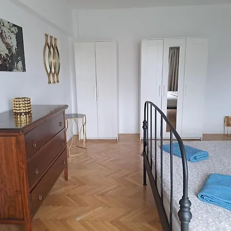 New Luxury Flat At Unirii And Parliament דירה *