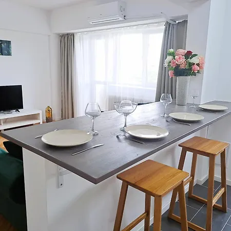 New Luxury Flat At Unirii And Parliament *