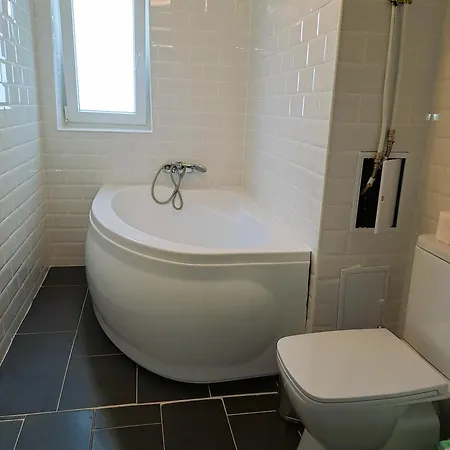 New Luxury Flat At Unirii And Parliament * Bukarest