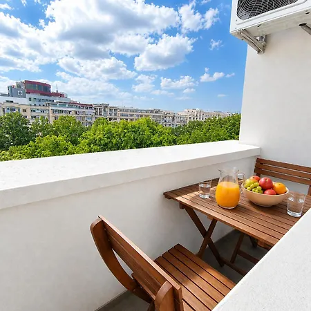 New Luxury Flat At Unirii And Parliament Bucarest