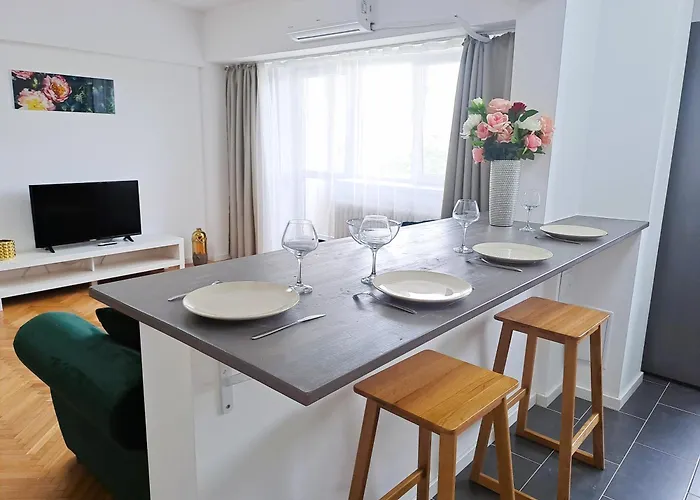 New Luxury Flat At Unirii And Parliament *